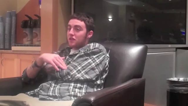 Mac Miller Discusses Creative Process Of Best Day Ever, Favorite Collaborations & More смотреть онлайн