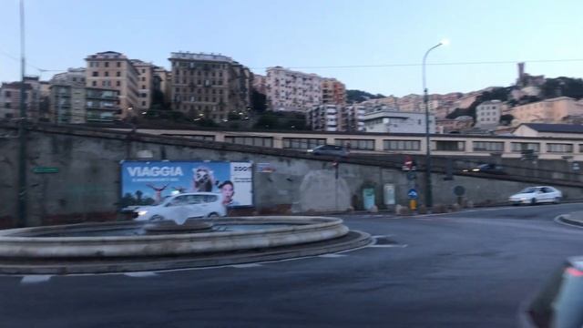 Италия .Генуя .Centro Ovest . смотреть онлайн