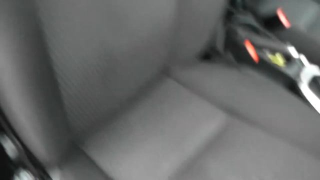 Used Car | Land Rover Freelander GS | White | WR11TCO | Wessex Garages | Feeder Road | Bristol