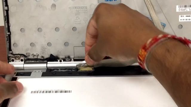 How To Replace A Broken Laptop Screen смотреть онлайн