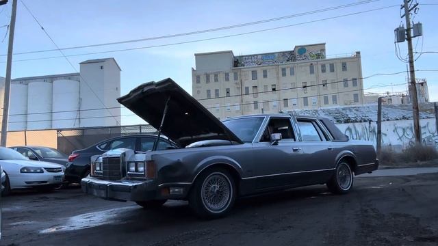 February Auction Lot #24 1989 Lincoln town car (Video #2) смотреть онлайн