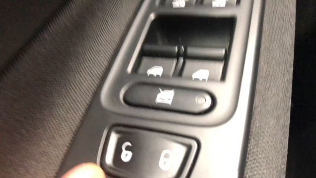 WINDOWS CONTROLS - JEEP RENEGADE - HOW TO смотреть онлайн