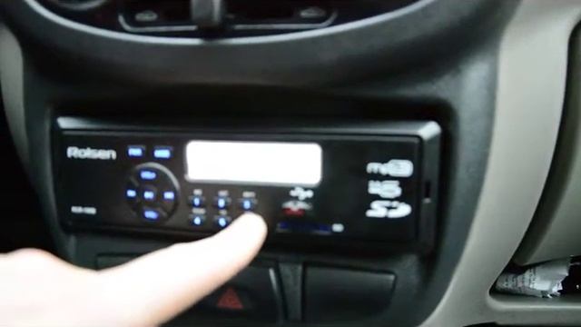 Автомагнитола ROLSEN RCR 100B