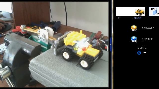 Lego Car Fwrd/Rvrse with Arduino + Processing смотреть онлайн