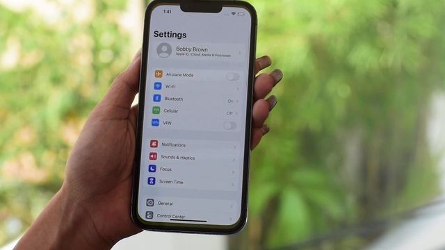 What should be done to secure iPhone privacy — mDrive смотреть онлайн