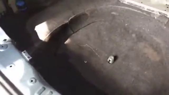 Тюнинг авто. Почувствовать новизну в автомобиле помогла полная многослойная шумоизоляция