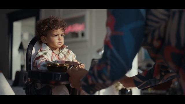 No Brainer-Apple Commercial смотреть онлайн