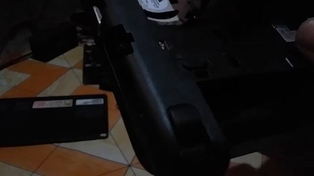 How to pull out the Acer aspire one D270 part 2 смотреть онлайн