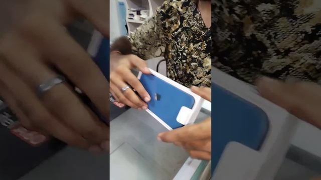 Iphone 13/128gb Blue 💙#iphone #iphone13 #iphoneunboxing смотреть онлайн