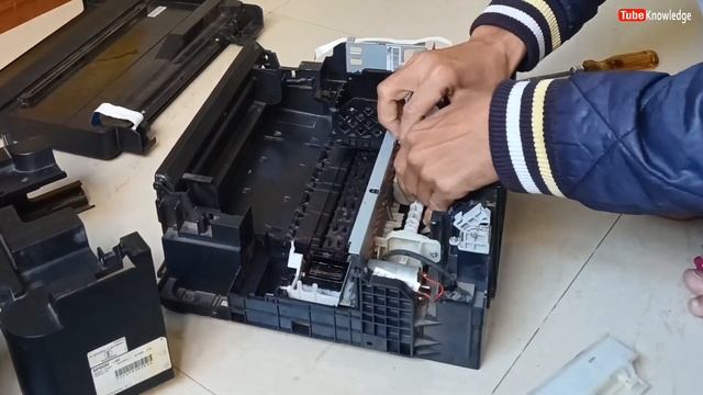 Epson L380 Printer dissamble in hindi | Epson L380 Printer service step by step in Hindi | Epson 38 смотреть онлайн