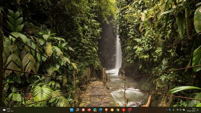 Windows 11 will not be getting "seconds support" for the taskbar clock and time смотреть онлайн