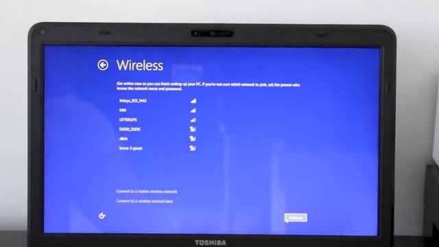 First Look And How To Install Windows 8 Pro - Hands On And Review смотреть онлайн