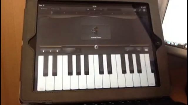 IPad App Review #21 Garage Band смотреть онлайн