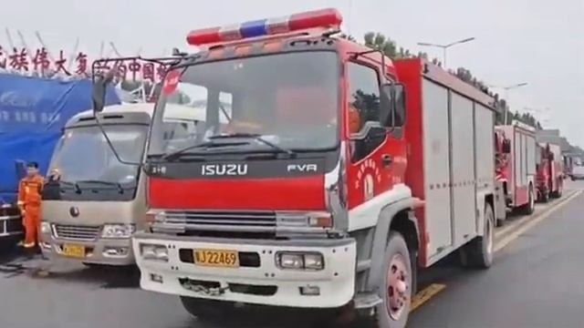 The Rescue To The Rainstorm Occurred In Zhengzhou From China Isuzu