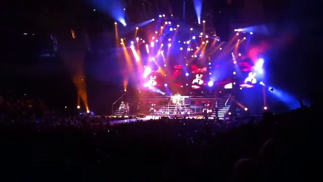 Def Leppard - Let's Get Rocked - 9/3/2012 смотреть онлайн