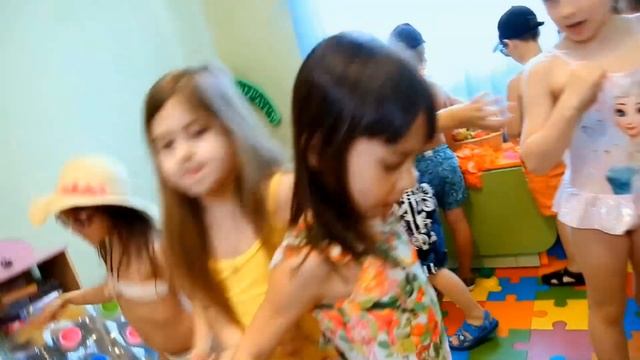 Клип Выпускники 2018 Мишутка FullHD 1080 смотреть онлайн