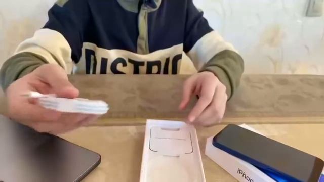 Распаковка iPhone 12 mini Blue смотреть онлайн