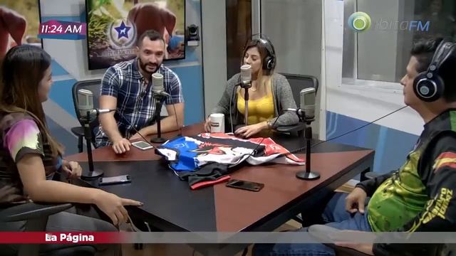 Canicross en el 95.3 fm la Radio que se Orbita Fm (El Salvador) смотреть онлайн