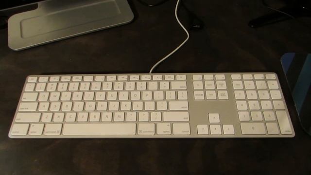 Can you use an Apple Keyboard on Windows??? смотреть онлайн