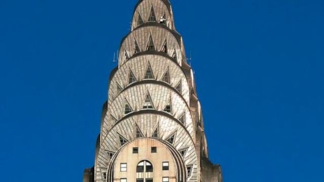 A brief glimpse of the namesake building of Walter P. Chrysler, "The Chrysler Building". смотреть онлайн