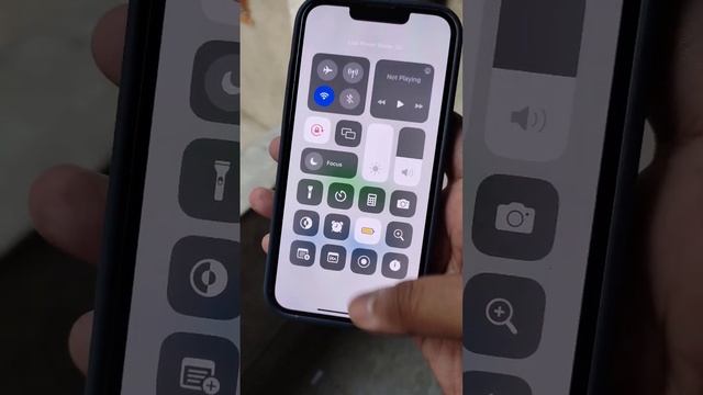 Charging was on hold due to iPhone temperature смотреть онлайн