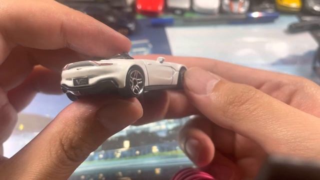 ミニカー紹介　Vol.299 hotwheels ASTONMARTIN V12 SPEEDSTER смотреть онлайн