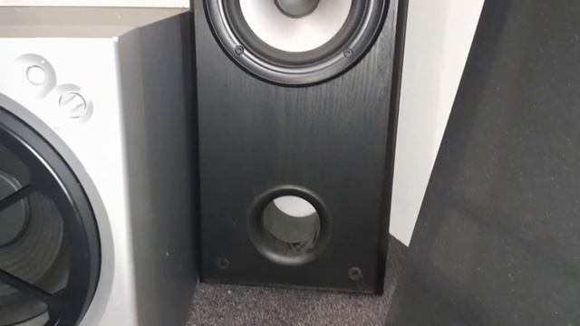 My Media Center PC setup [HP T520 thin client - given a second life] смотреть онлайн