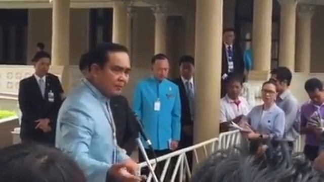 คลิป นายกฯ บิ๊กตู่ ระบาย หน่อย ทั้งบ่น ทั้งโวย ทั้งพ้อ น้อยใจ งง ระคนกัน смотреть онлайн