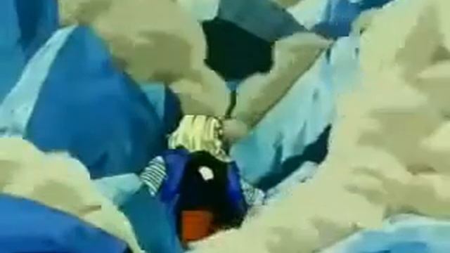 Trunks(Future) Vs Androids 17 and 18 смотреть онлайн