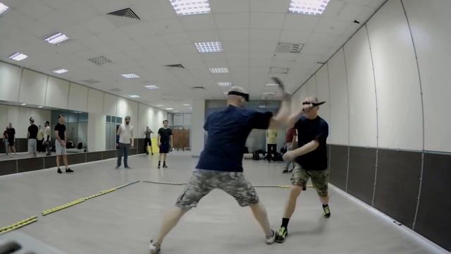 Нарезка попаданий, ножевой бой. Поток / АСТ смотреть онлайн