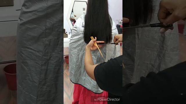 Easy straight haircut how to straight haircut step by step (in Hindi) смотреть онлайн