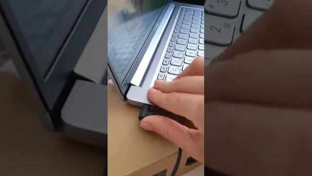 ASUS laptop not charging - battery problem(2) смотреть онлайн
