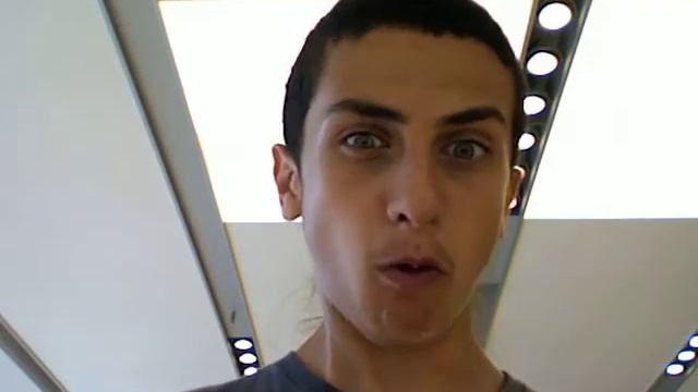 apple store 4 stupid faces смотреть онлайн