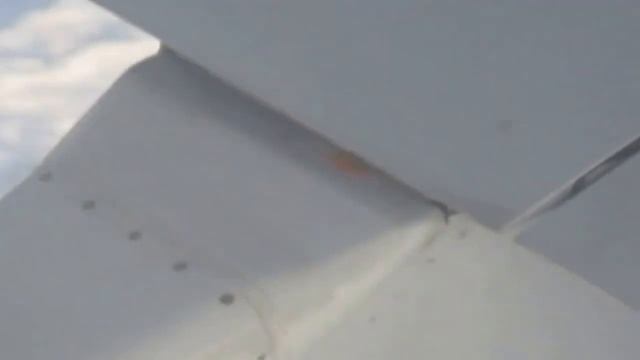 Deicing fluid causes the illusion of fire смотреть онлайн