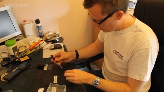 Upgrade your Laptop PC Hard Drive to a Solid State Drive (HDD vs. SSD!) смотреть онлайн