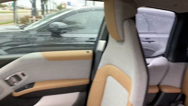 BMW I3 At Crest Volvo 2014