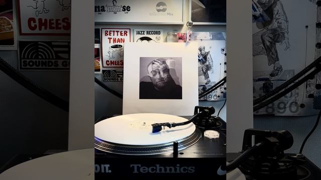 [Vinyl][LP] Mac Miller(맥 밀러) - Hand Me Downs LP смотреть онлайн