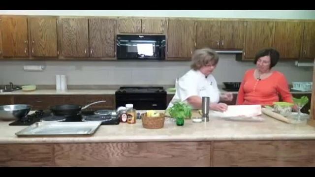 Cleveland County Kitchen - Apples смотреть онлайн