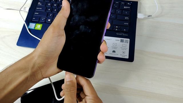 How To Transfer WhatsApp Chats data from iPhone to Android Phone | Mobile Trans смотреть онлайн