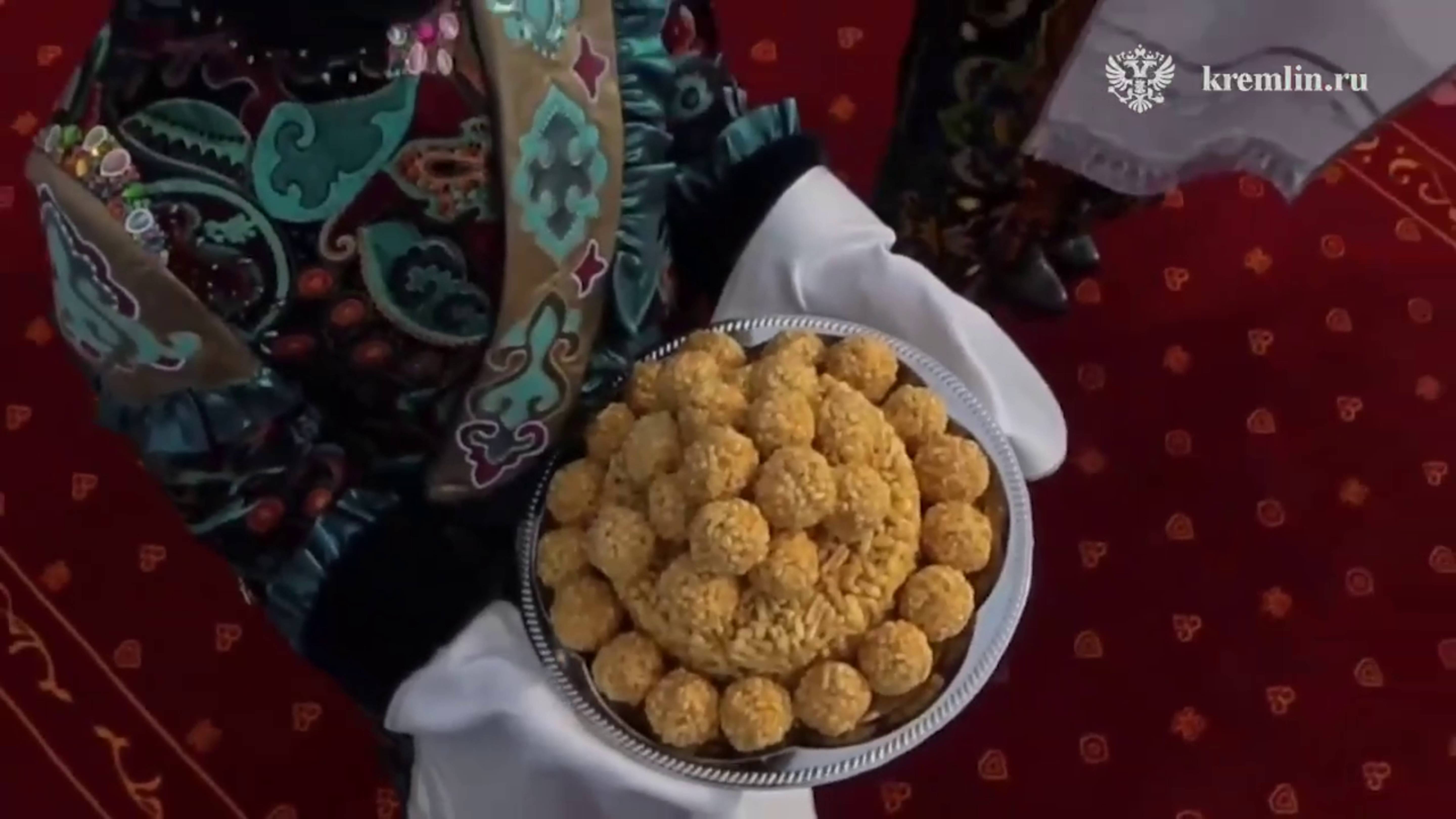 Как прошел первый день саммита БРИКС в Казани. В Казани открылся XVI саммит БРИКС [ 2024 ] смотреть онлайн