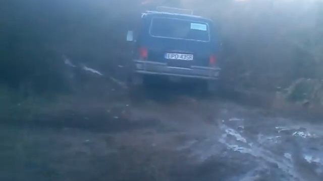 Niva żwirownia Parzęczew. смотреть онлайн