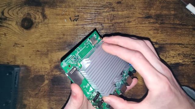 MINISFORUM Z83-F Teardown !!! смотреть онлайн