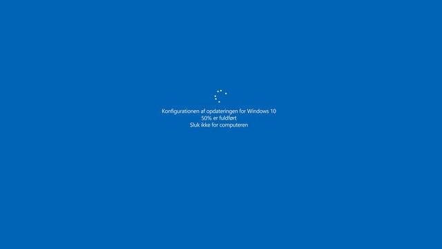 Dansk Windows 10 Update Screen ind ved 8K 60 FPS 🖥️ 1 times loop. Fake screen prank 2024 смотреть онлайн