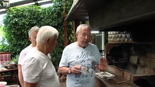 АГУТИН - ПЛОВ В КАЗАНЕ. и пригласил Макаревича (Первая серия) смотреть онлайн