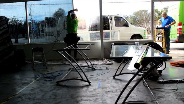 Tinting a large window смотреть онлайн