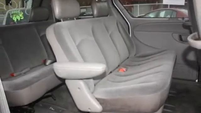 2002 Chrysler Voyager for sale in Philadelphia, PA смотреть онлайн