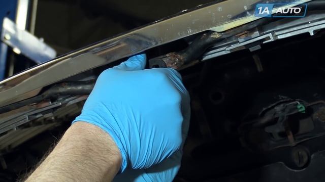 How to Replace Hood Latch Rod & Retainer 02-08 Dodge Ram смотреть онлайн