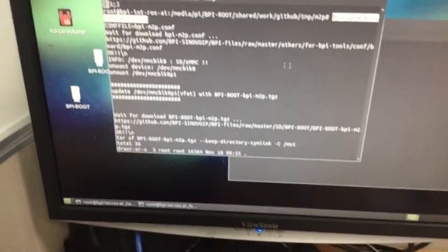 Banana Pi BPI-M2+ wiringpi gpio led demo under Ubuntu 16.04.1, to use bpi-update -c bpi-m2p.conf смотреть онлайн