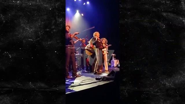 John C. Reilly Surprises Crowd With Country Performance in L.A. | TMZ смотреть онлайн