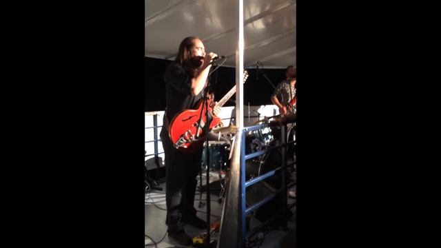 Hot Wax Meltdown - Baby, Please Don't Go (North Channel Cruise Line 2015) смотреть онлайн